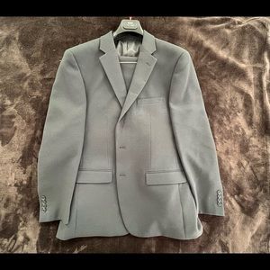 Men’s black suit 42R